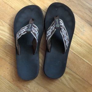 Brown Reef Flip Flops - 9